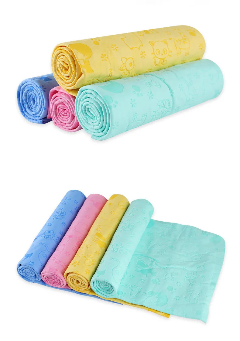 🛁 Super Absorbent Microfiber Pet Bath Towel – Quick-Drying Bathrobe for Dogs & Cats