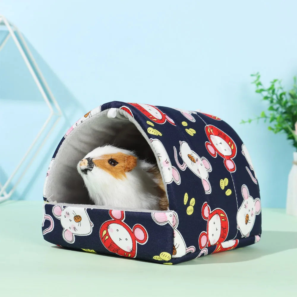 Cartoon Small Animal Bed – Soft Winter Nest for Hamsters, Guinea Pigs, Rabbits, and Squirrels
