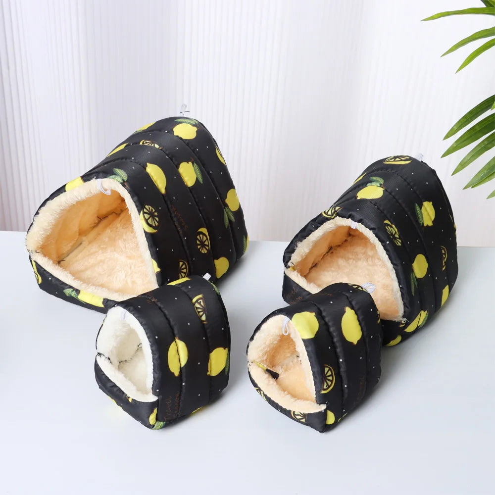 Cartoon Small Animal Bed – Soft Winter Nest for Hamsters, Guinea Pigs, Rabbits, and Squirrels