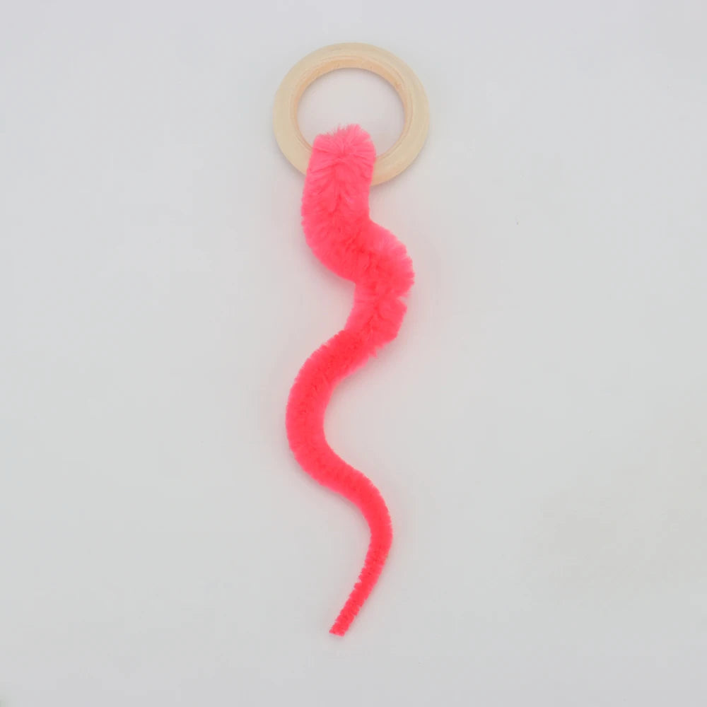 Plush Long Tail Cat Toy – Interactive Ball with Wood Ring for Training