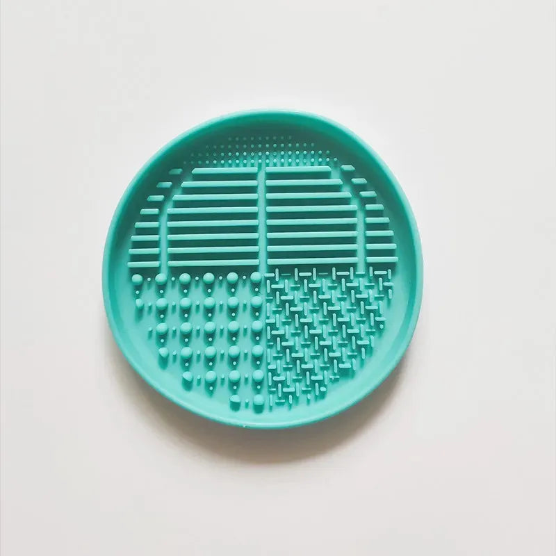 Slow Feeder Pet Bowl – Anti-Slip & Anti-Choking for Cats & Puppies 🐾🍽️