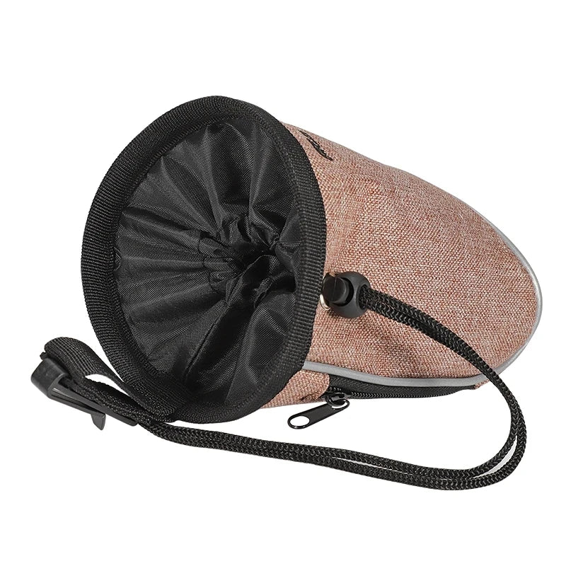 Dog Treat Training Pouch with Built-in Poop Bag Dispenser – Outdoor Pet Training Bag for Toys, Kibble & Treats