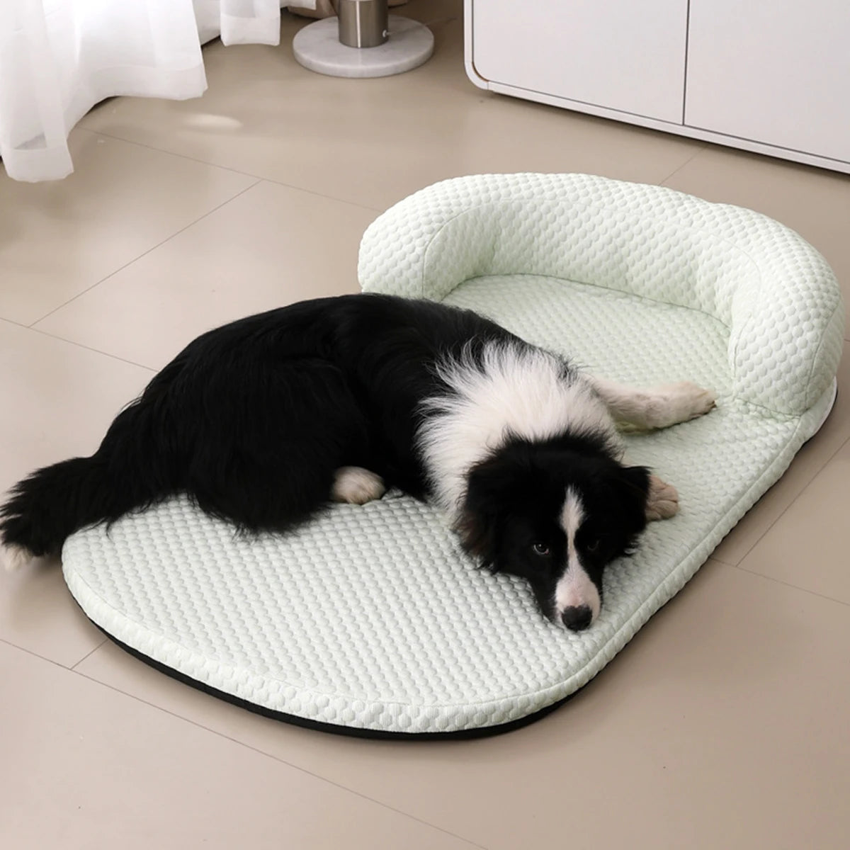 Breathable Spring & Summer Cooling Dog Bed with Pillow – Anti-Slip Ice Silk Fabric Pet Cushion for Small to Large Dogs & Cats