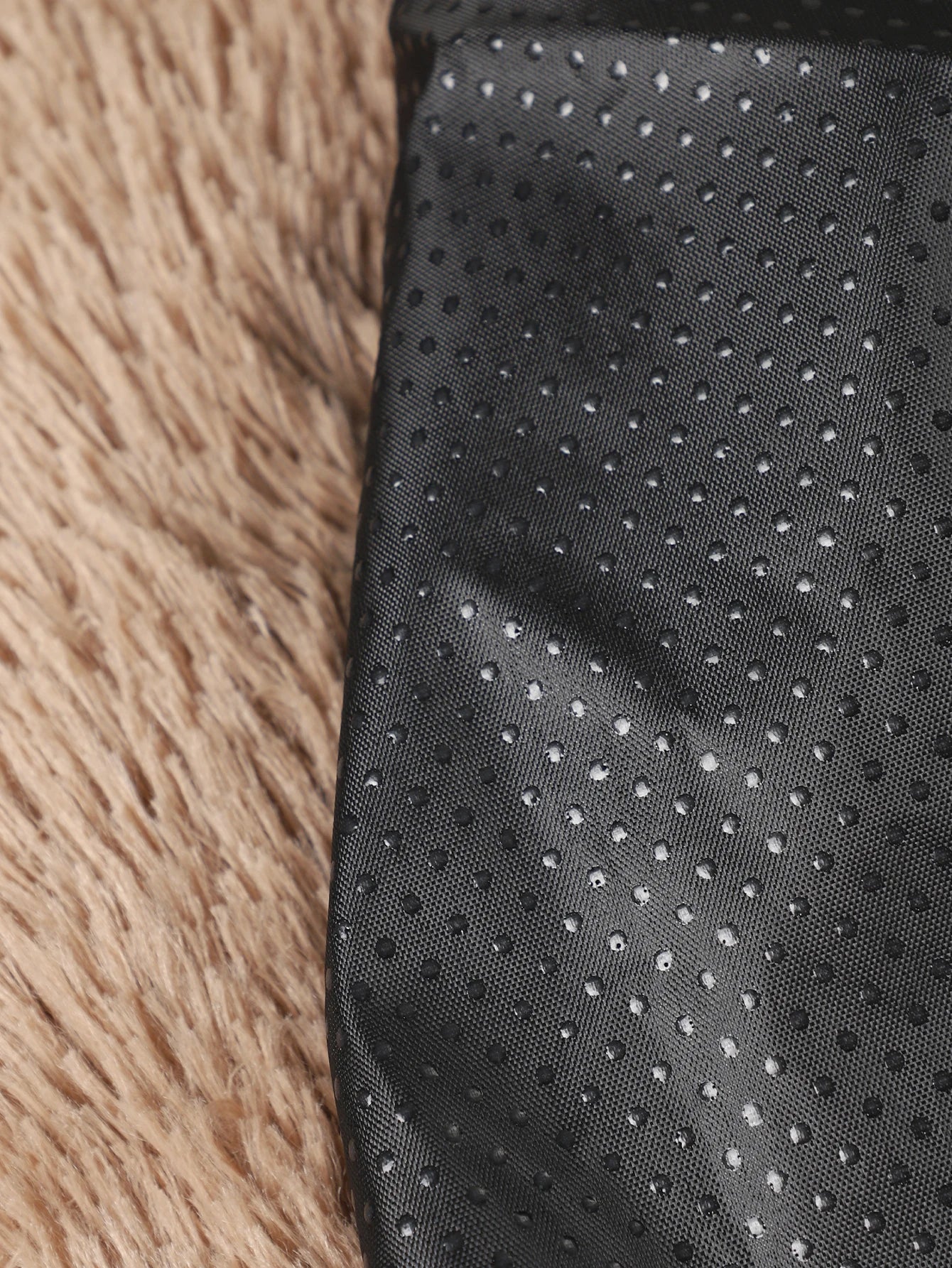 Cute Bear Paw Dog & Cat Bed – Soft Fluffy Pet Sofa Bed for Small to Large Pets