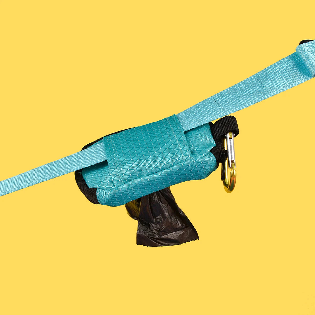 Lightweight Poop Bag Holder Hands-Free Dispenser – Multi-Function Clip-On for Pet Leashes (No Bags or Leashes Included)