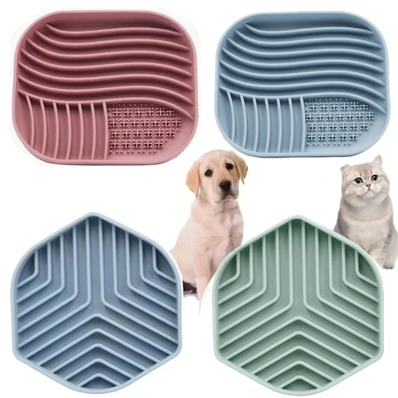 Anti-Choking Slow Feeder Bowl with Silicone Suction Cup – No-Spill Slow Food Cushion for Dogs & Cats