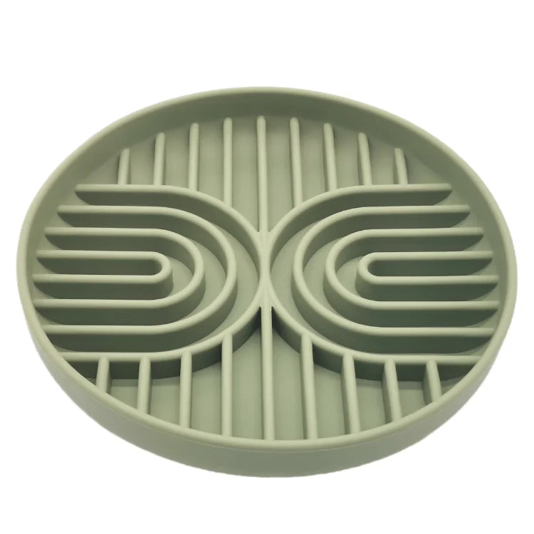 Slow Feeder Pet Bowl – Anti-Slip & Anti-Choking for Cats & Puppies 🐾🍽️