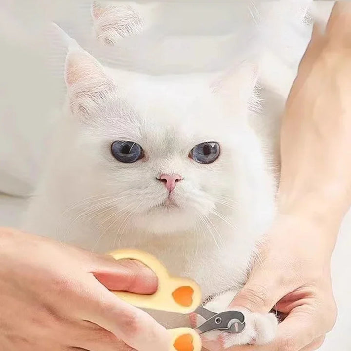 ✂️ Pet Nail Scissors – Half Moon Clipper for Cats, Dogs & Small Pets
