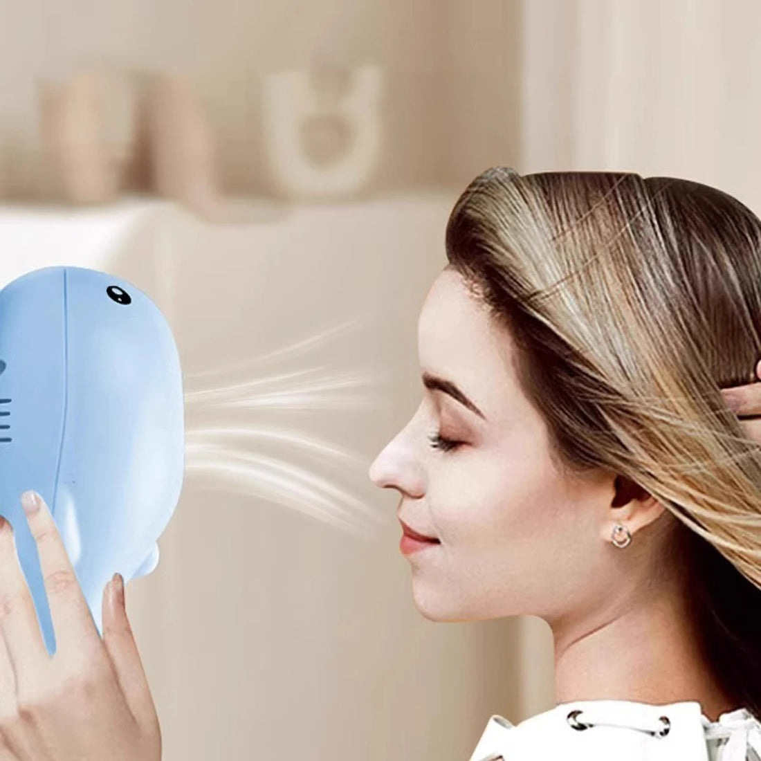 Whale Shaped Interactive Electric Floating Cat Toy – USB Powered Dual Fan Teaser