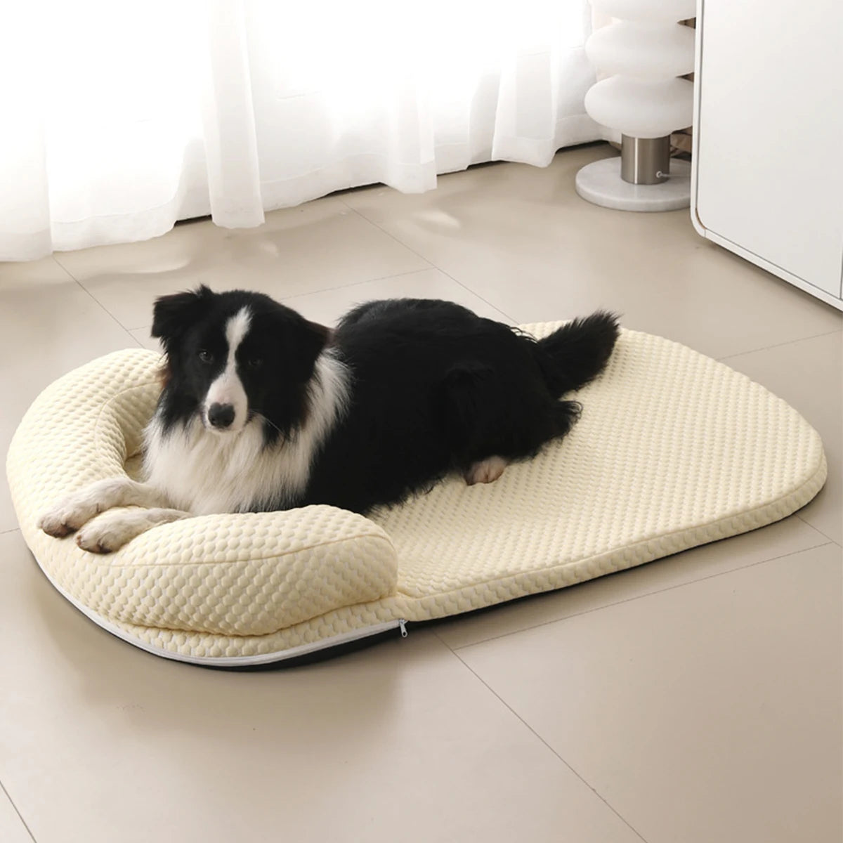 Breathable Spring & Summer Cooling Dog Bed with Pillow – Anti-Slip Ice Silk Fabric Pet Cushion for Small to Large Dogs & Cats