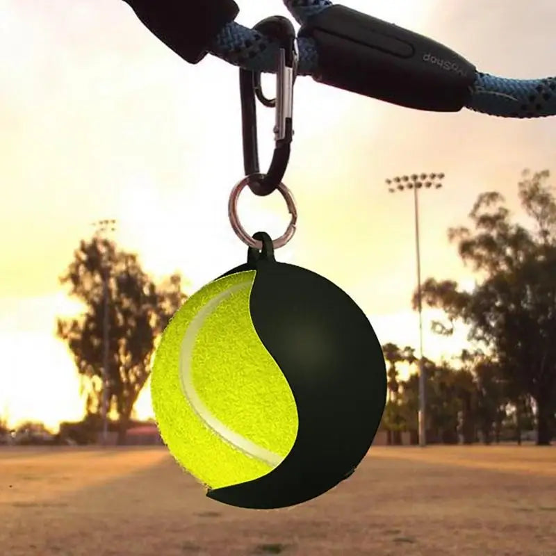 QXNB Tennis Ball Holder with Dog Leash Attachment – Hands-Free Pet Ball Cover Holder for Walks & Training