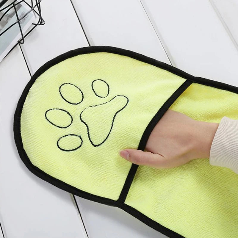 🛁 Ultra-Absorbent Pet Bath Towel – Soft Microfiber Robe for Dogs & Cats