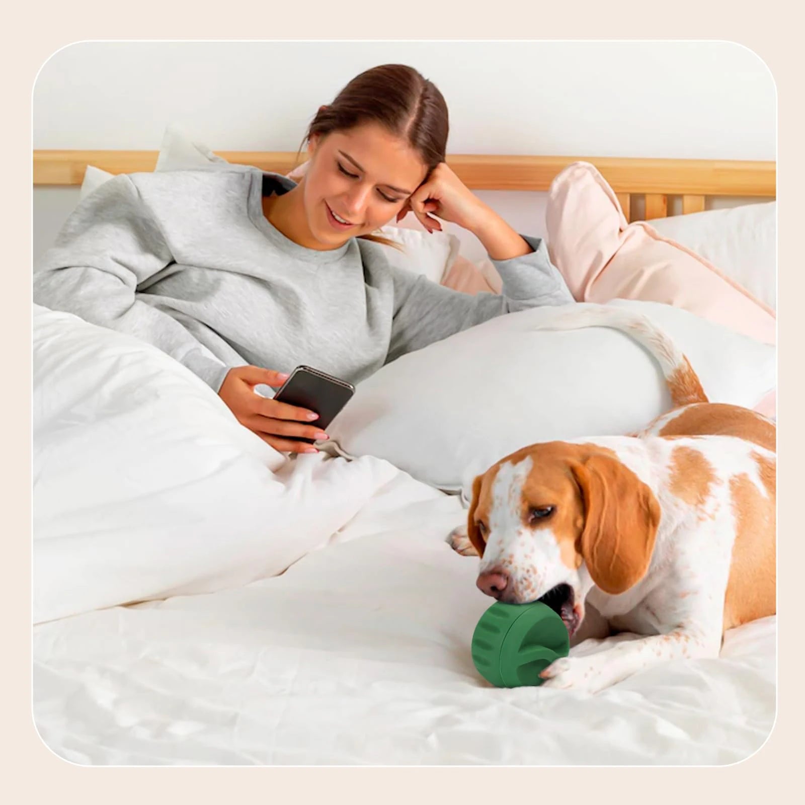 Dog Chew Toys with Treat Tray – Freezeable Fillable Treat Toy & Silicone Molds for Cooling, Anxiety Relief & Long-Lasting Play