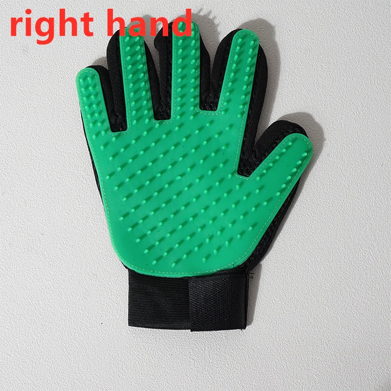 Pet Grooming Glove – Deshedding & Bath Brush Glove for Cats and Dogs