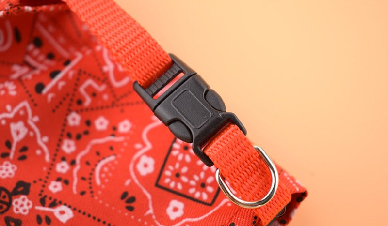 Adjustable Pet Triangle Scarf – Printed Dog & Cat Saliva Towel Neckerchief for Puppies & Kittens