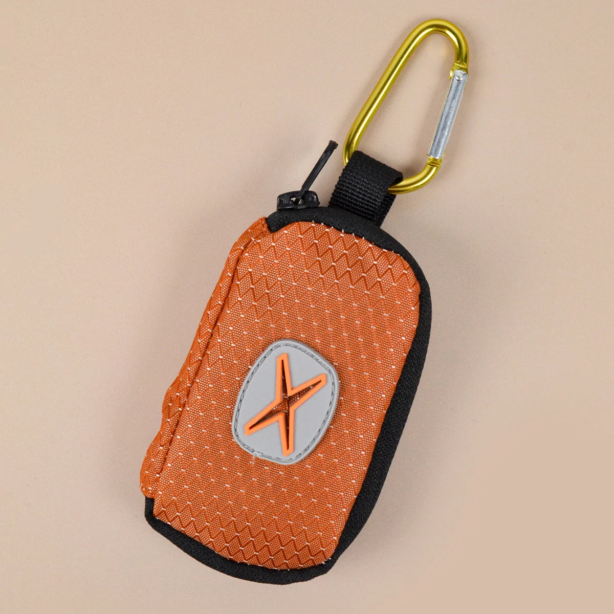 Lightweight Poop Bag Holder Hands-Free Dispenser – Multi-Function Clip-On for Pet Leashes (No Bags or Leashes Included)