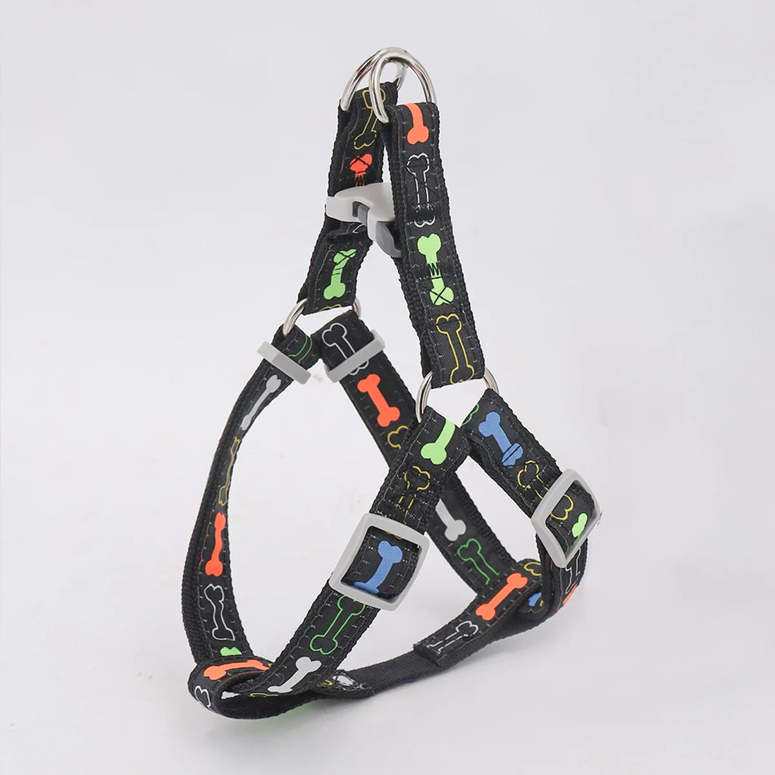 🦴 Colorful Bone Pattern Tripod Dog Harness – Fun & Secure for Indoor & Outdoor Use