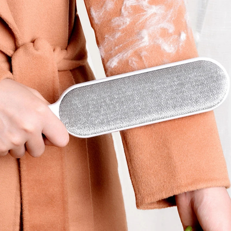 Reusable Pet Hair & Lint Remover 🐾 Manual Cleaning Brush