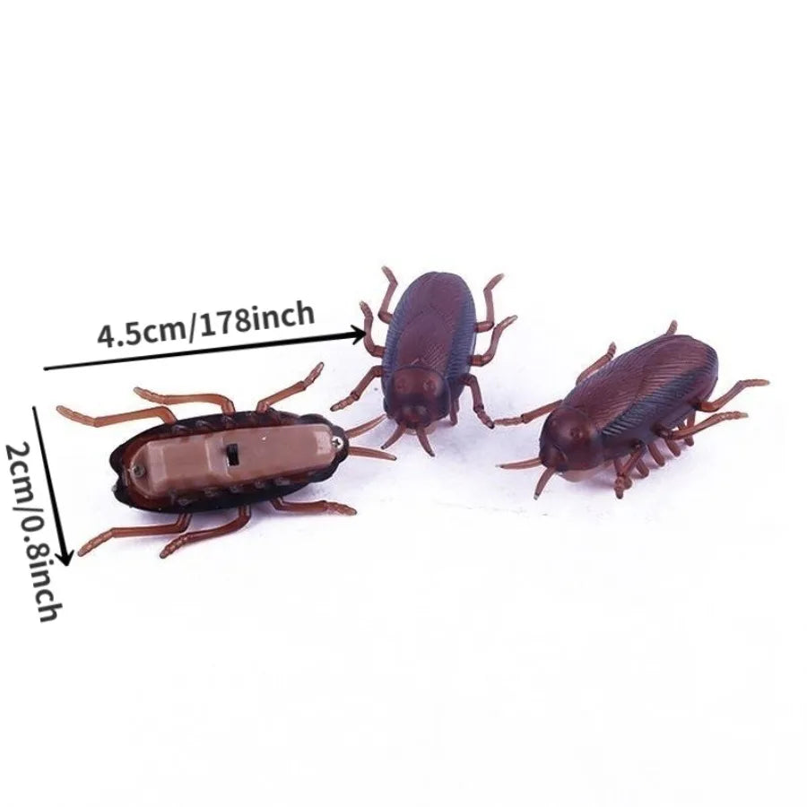 Funny Simulation Cockroach Toy – Interactive Training Play Toy for Cats & Dogs