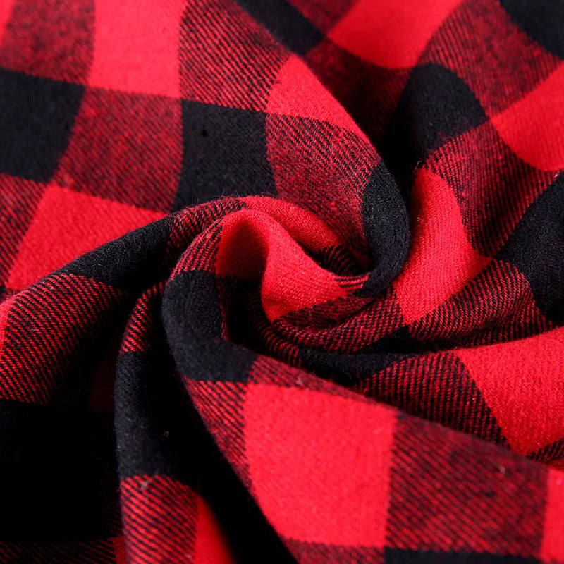 Classic Plaid Pet Bandana – Red & Black Neckerchief for Dogs & Cats