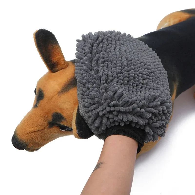 Pet Grooming Glove Towel – Quick-Dry Chenille Mitt for Dogs (All Sizes)