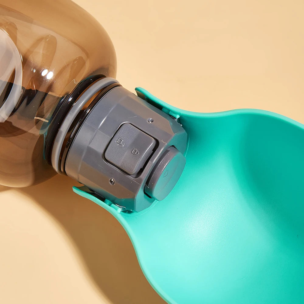 💧 Portable Dog Water Bottle – Leak-Proof Pet Hydration for Outdoor Walks & Travel