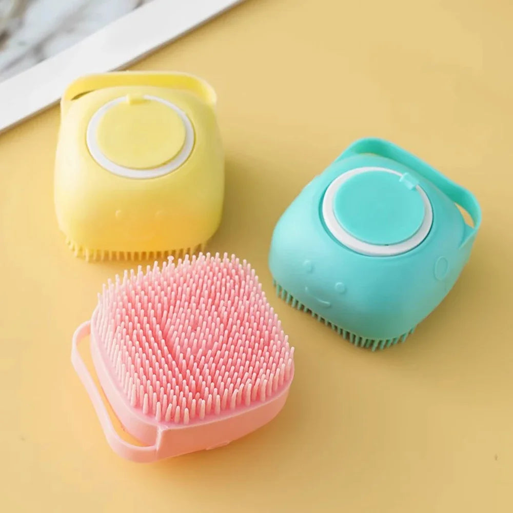Soft Silicone Pet Bath Massage Brush – Multifunctional Grooming Tool for Dogs & Cats