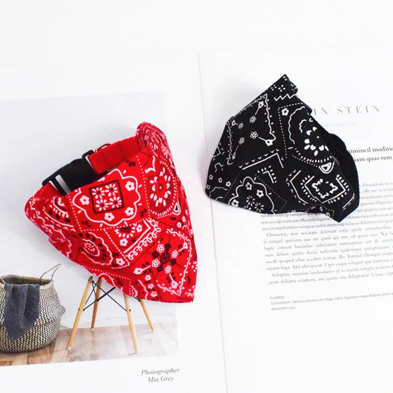 Adjustable Pet Triangle Scarf – Printed Dog & Cat Saliva Towel Neckerchief for Puppies & Kittens