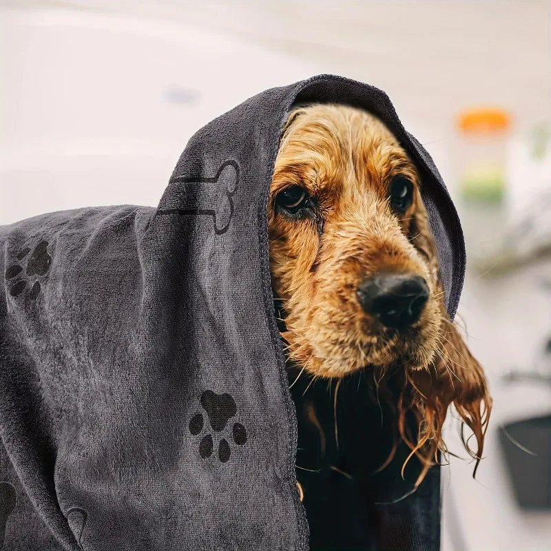 Quick-Drying Microfiber Pet Towel – Super Absorbent Bath Towel for Dogs & Cats