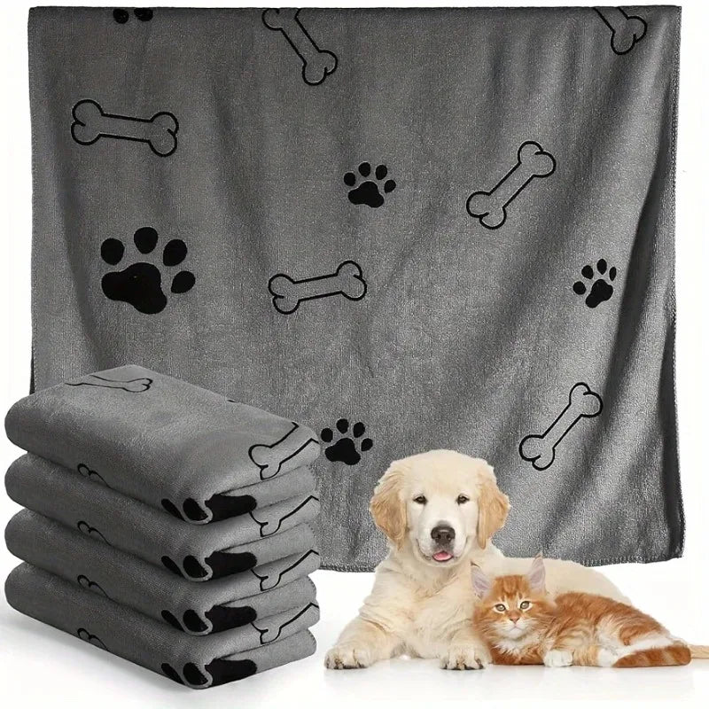 Quick-Dry Microfiber Pet Towel – Soft Absorbent Bath Towel for Dogs & Cats