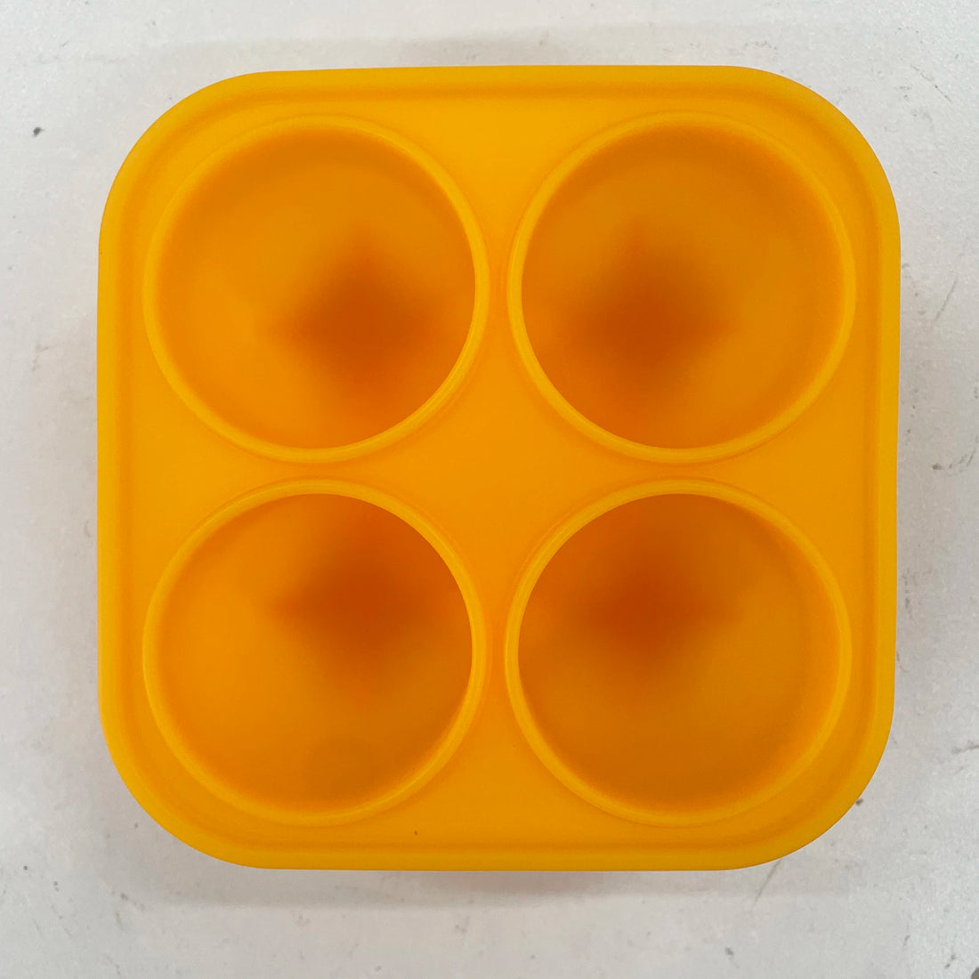 Dog Chew Toys with Treat Tray – Freezeable Fillable Treat Toy & Silicone Molds for Cooling, Anxiety Relief & Long-Lasting Play