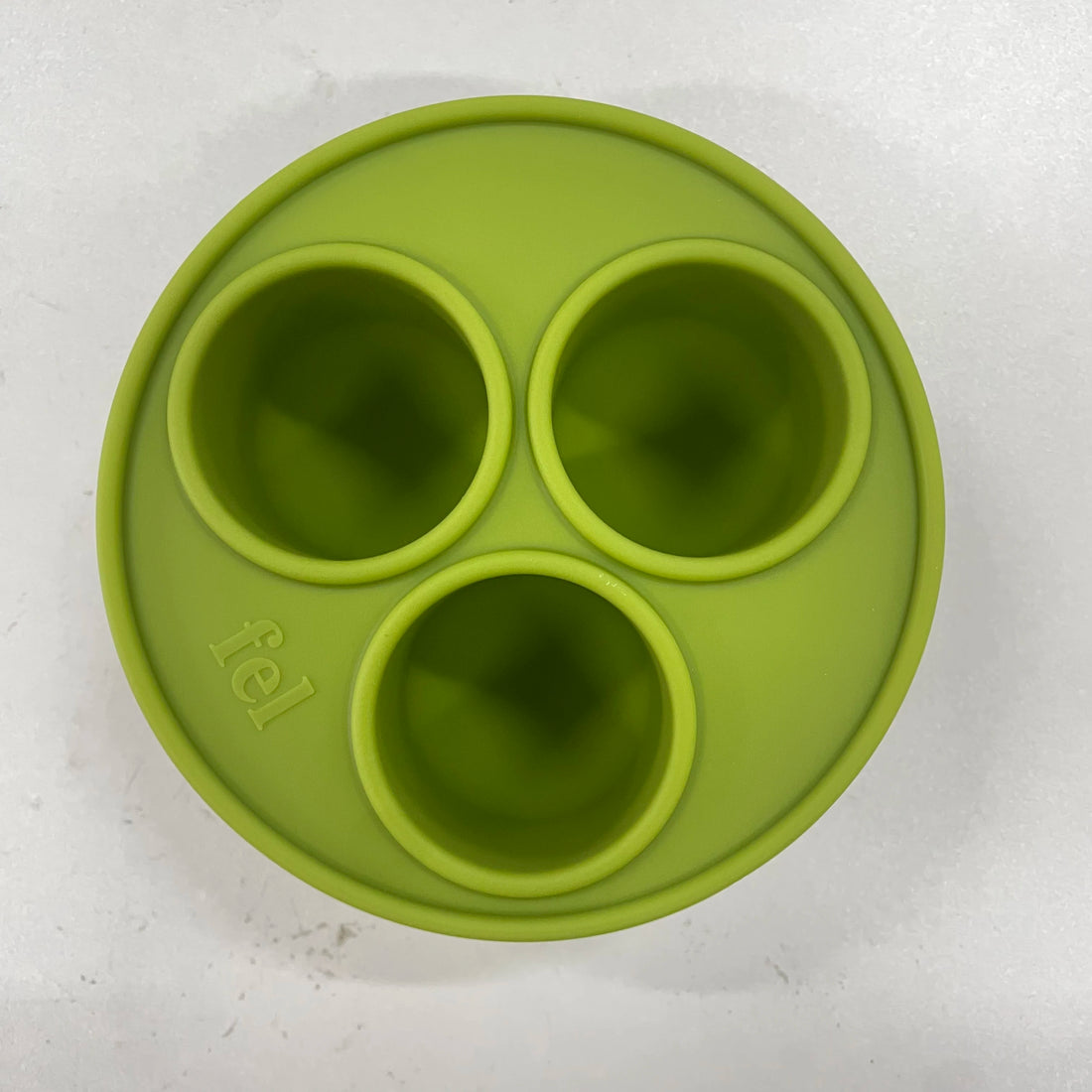 Dog Chew Toys with Treat Tray – Freezeable Fillable Treat Toy & Silicone Molds for Cooling, Anxiety Relief & Long-Lasting Play
