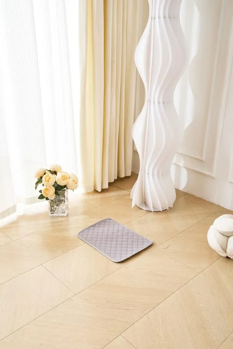 Waterproof Ice Silk Cooling Pet Pad – Breathable Chill Mat for Dogs & Cats in Hot Weather