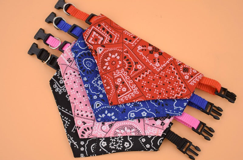 Adjustable Pet Triangle Scarf – Printed Dog & Cat Saliva Towel Neckerchief for Puppies & Kittens