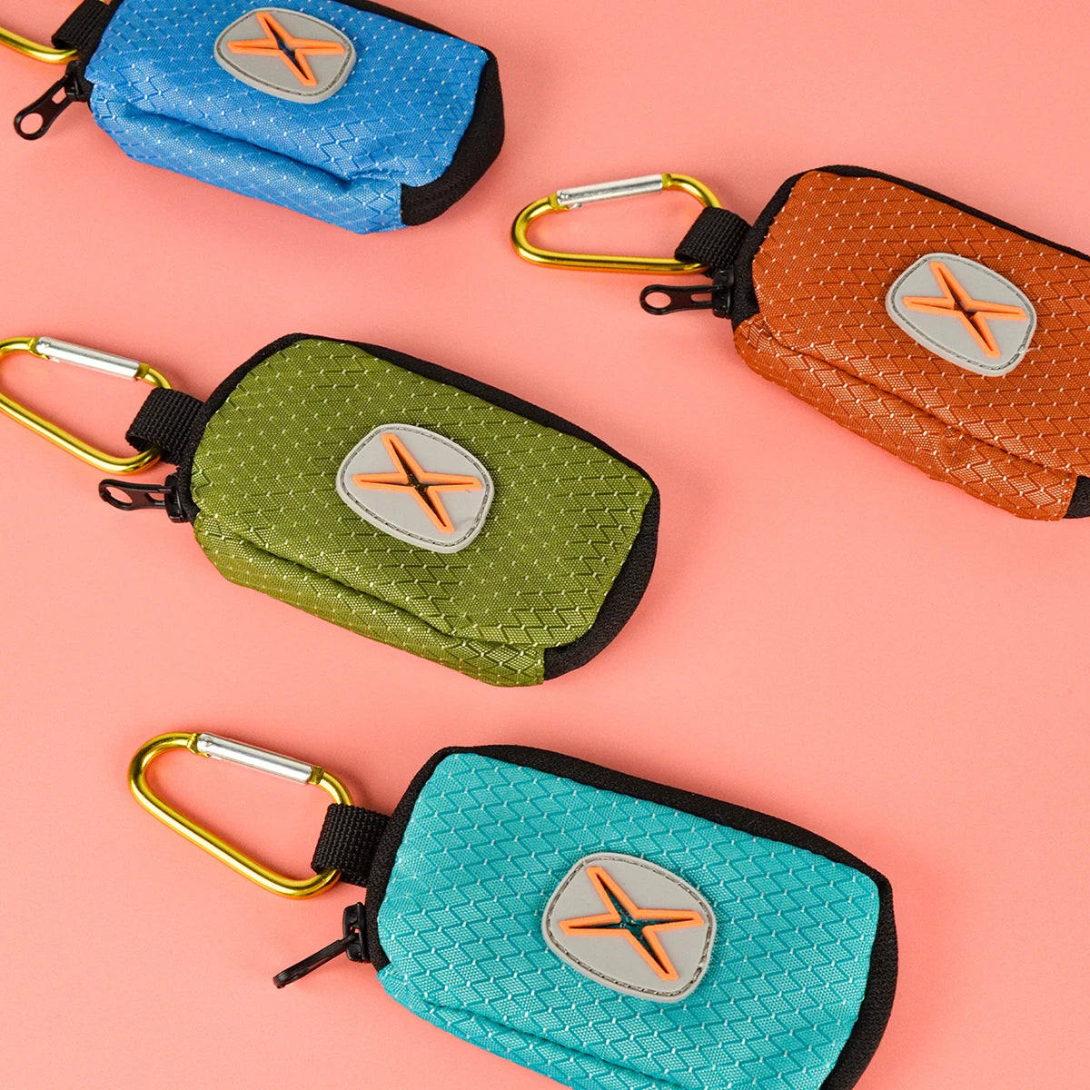 Lightweight Poop Bag Holder Hands-Free Dispenser – Multi-Function Clip-On for Pet Leashes (No Bags or Leashes Included)