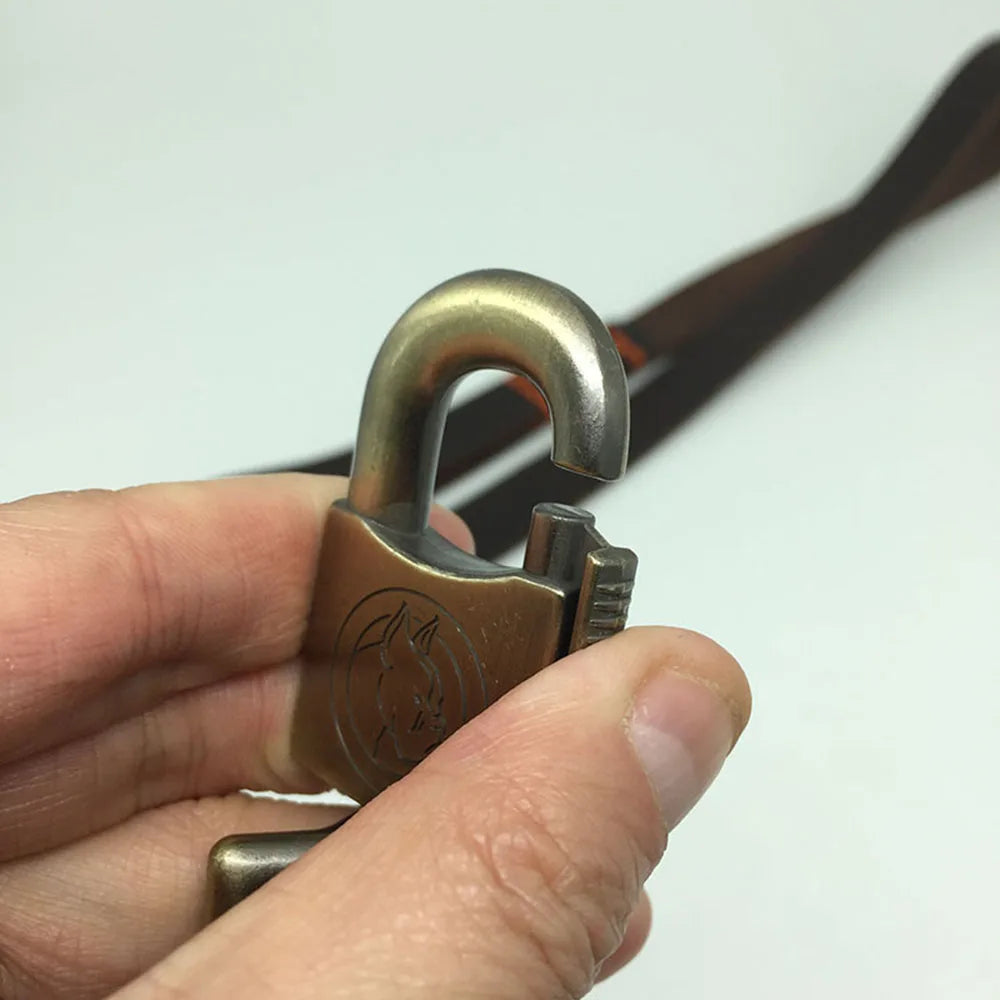 🐶 Genuine Leather Dog Leash – Heavy Duty 3/4/5ft x 1in for Medium & Large Dogs