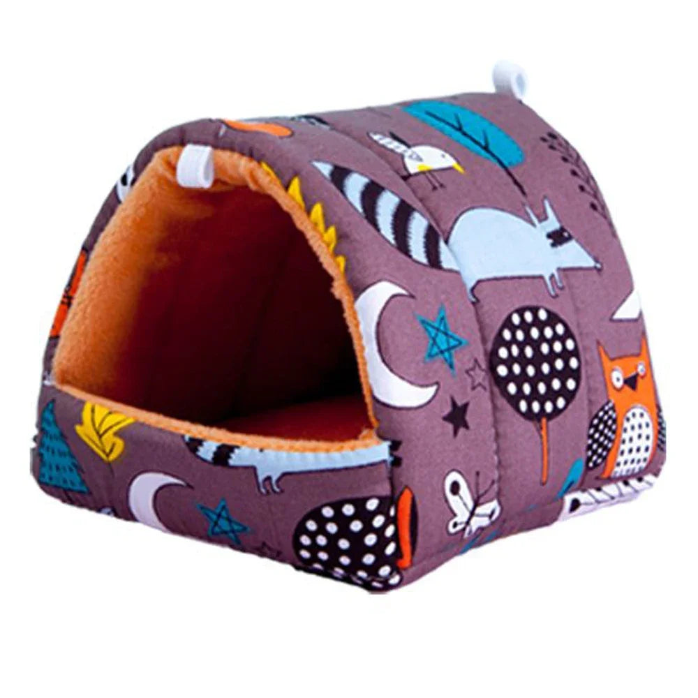 Cartoon Small Animal Bed – Soft Winter Nest for Hamsters, Guinea Pigs, Rabbits, and Squirrels