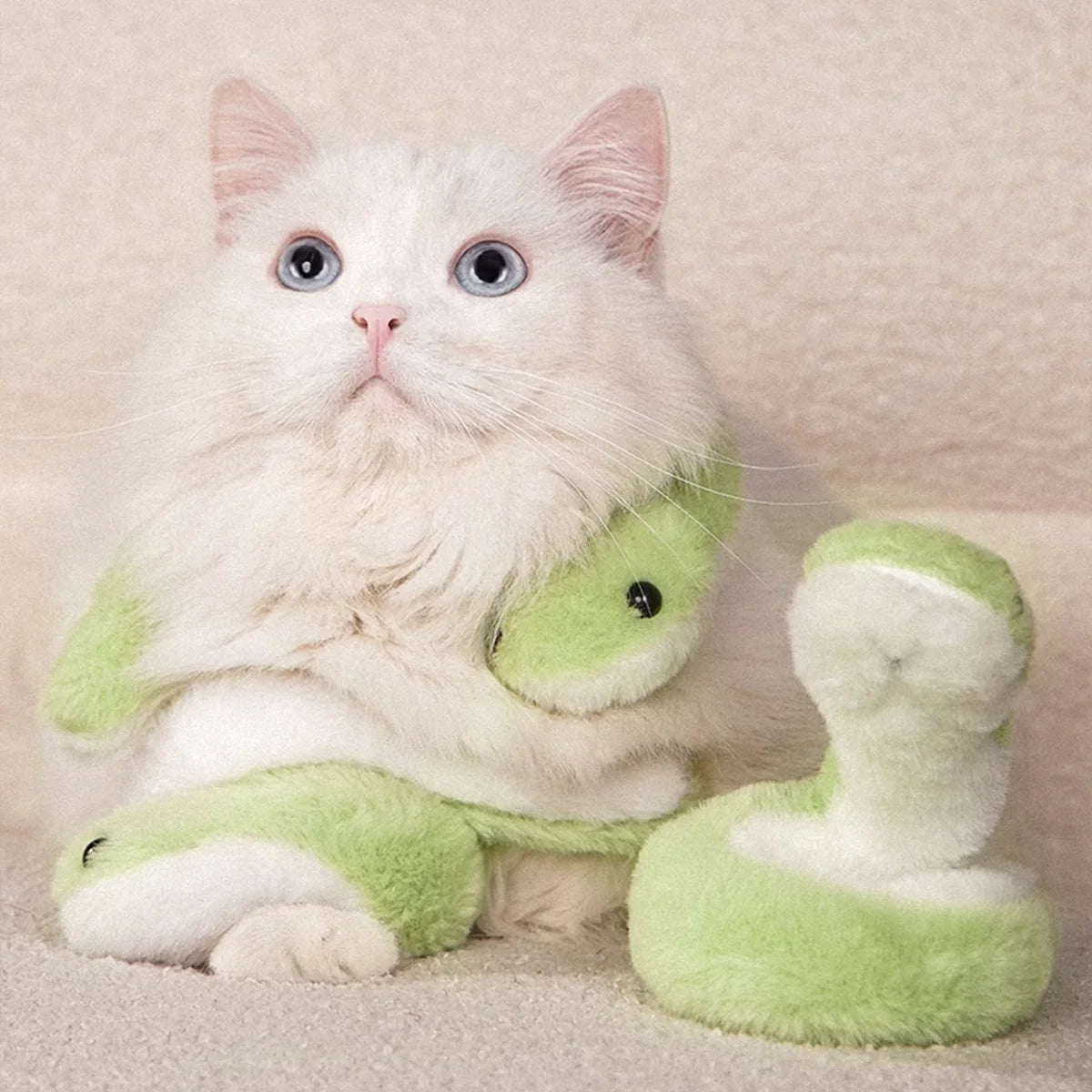 Chew-Proof Snake Cat Toy – Plush Feather Wand