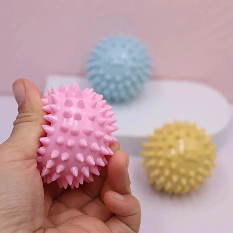 Rubber Chew Ball – Interactive Tooth Cleaning Toy for Dogs & Cats